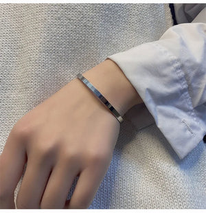 Classic Engraved Bangle Bracelet Rose Gold