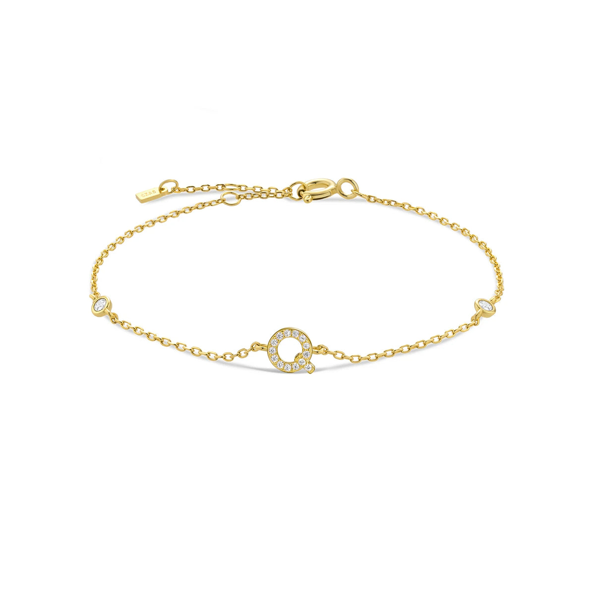 Gold dainty initial bracelet with the letter Q